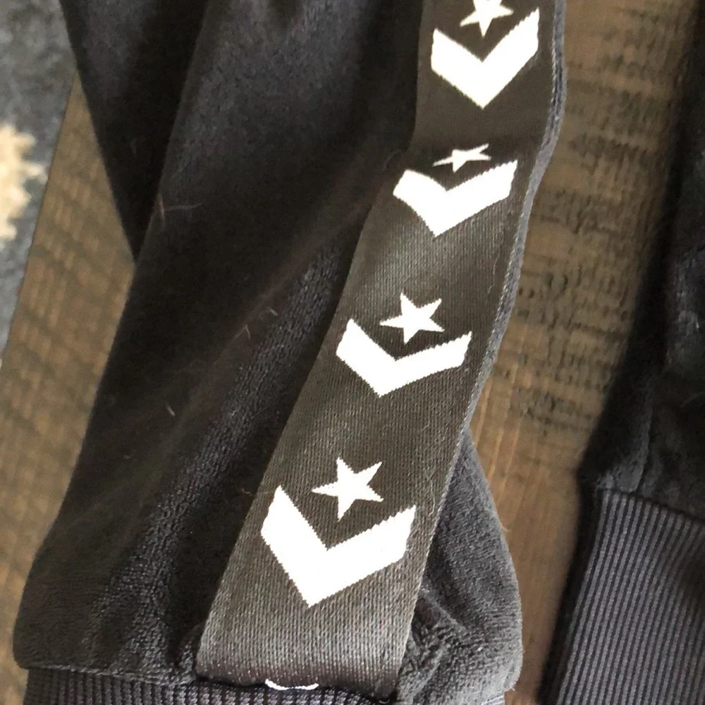 Converse velvety jacket